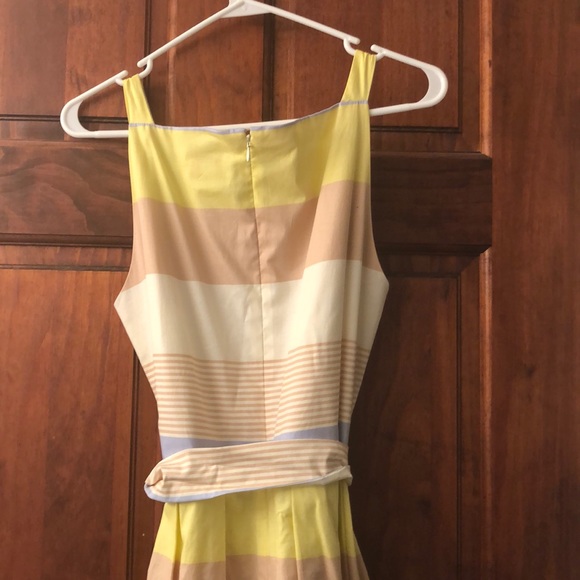 Dress - Picture 5 of 5